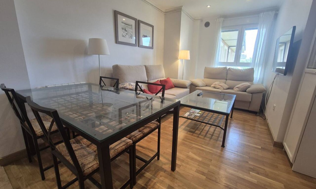 Puerto de Vega House | 45A01 Apartment in Puerto de Vega