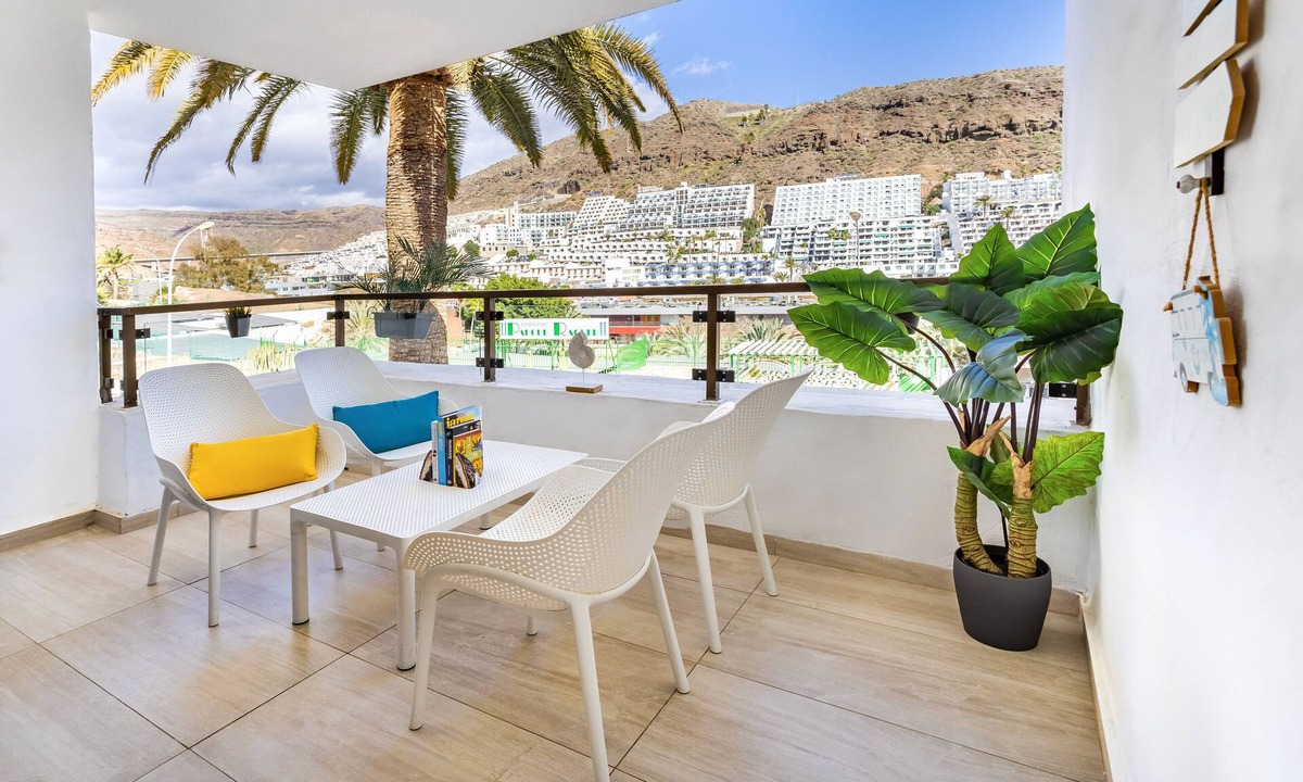Puerto Rico Apartment | 5min walk from the beach! Modern renovated apartment with pool. CASA LINC