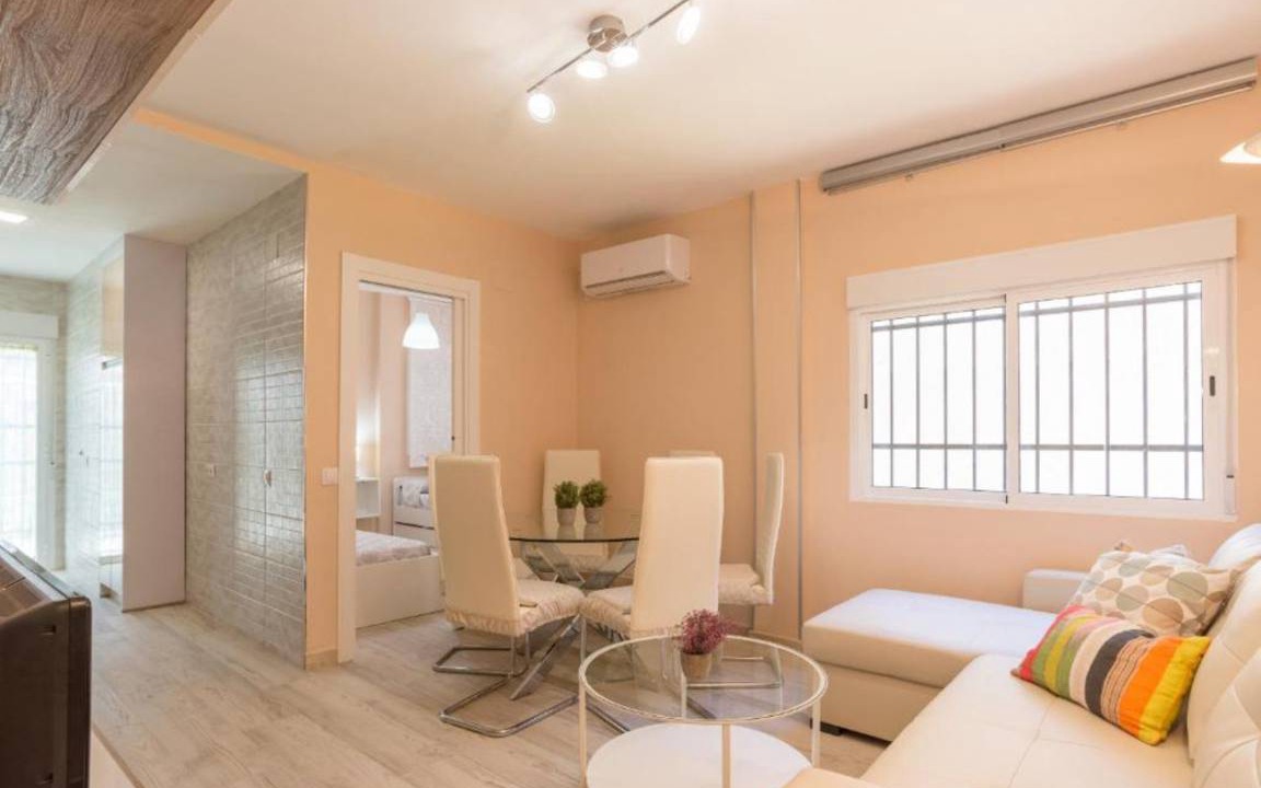 Torremolinos Apartment | 60 m² Apartment ∙ 2 bedrooms ∙ 5 guests