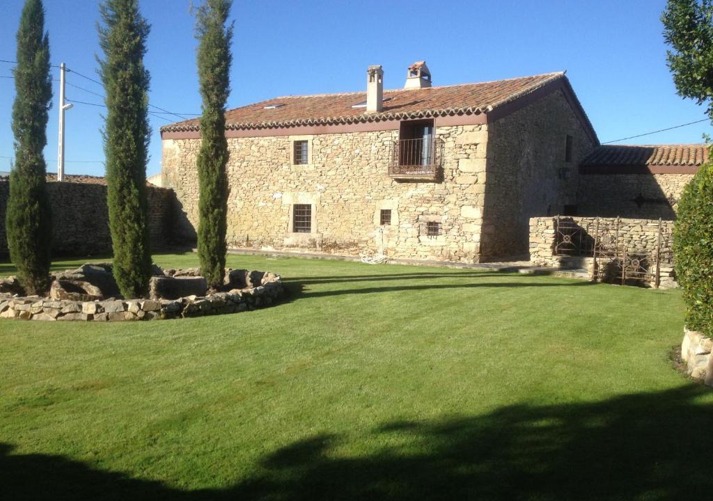 El Gejo de los Reyes House | Abadia De Galican