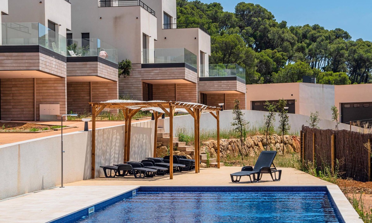 Llafranc House | AM-7 Modern house with shared pool