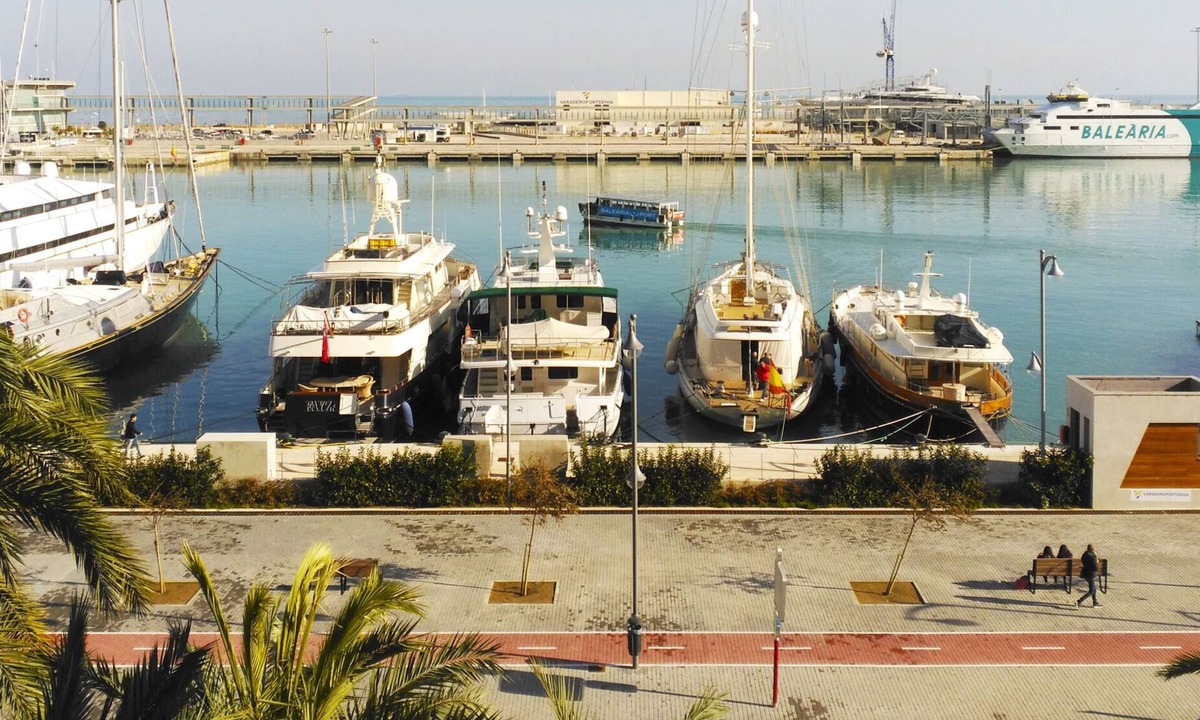 Denia Old Town Apartment | Anacasa Apartment Explanada Cervantes Puerto AP1102