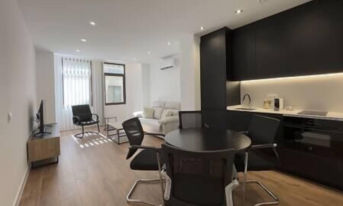 Huertas Apartment | Apartment in Centro Madrid