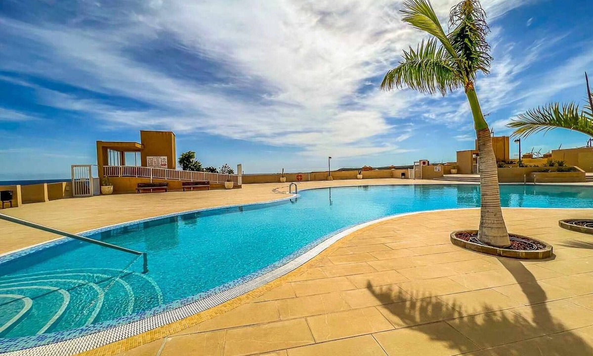 Poris de Abona Apartment | Apartment in Poris de Abona with private terrace and parking