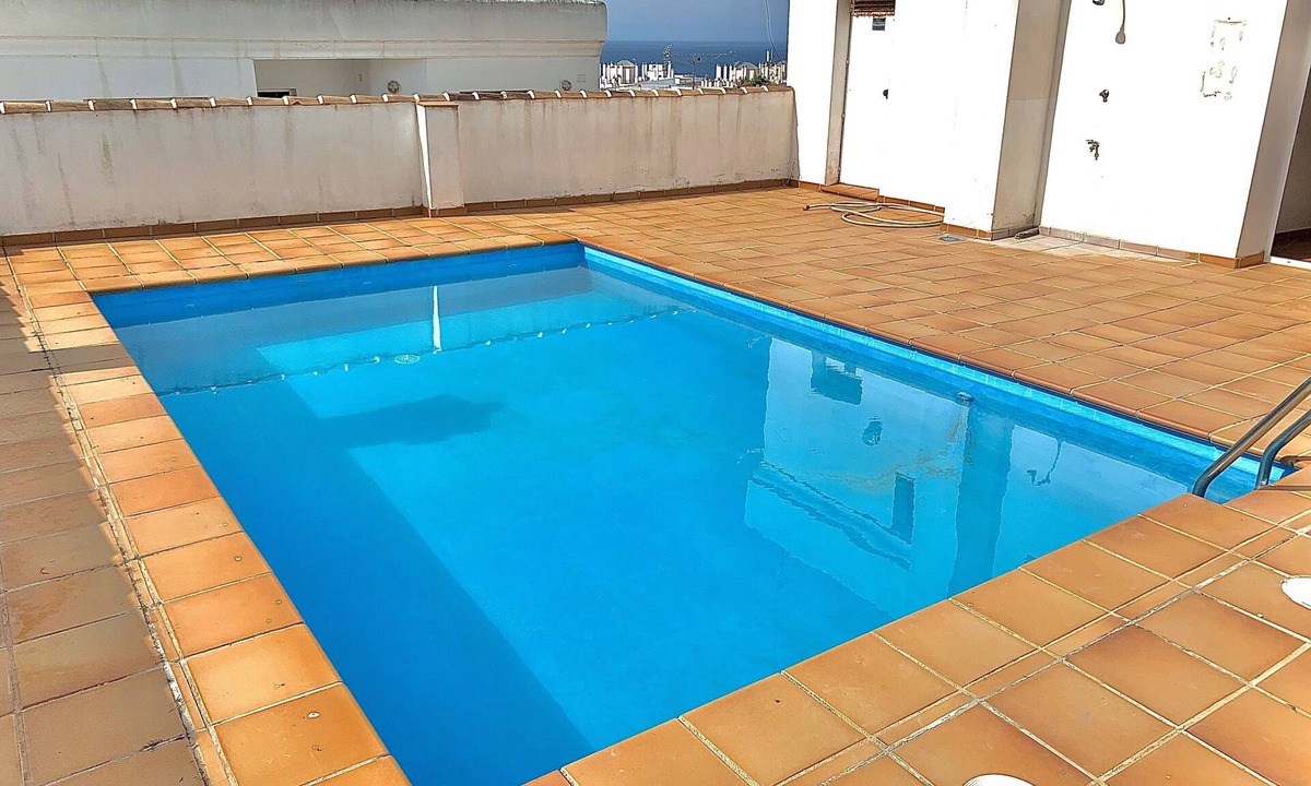 La Herradura Apartment | Apartment near the sea with wifi and pool