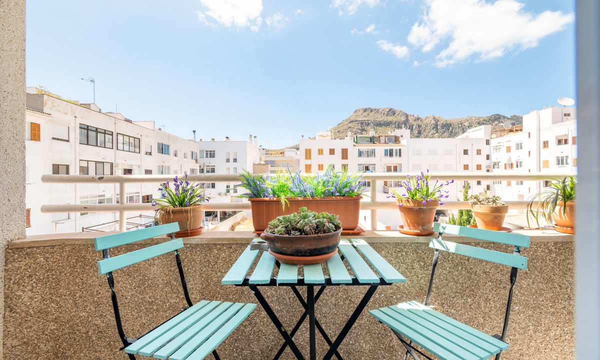 Puerto de Pollensa Apartment | Apartment 'Taiko' in Puerto Pollensa with Private Terrace, Balcony and Wi-Fi