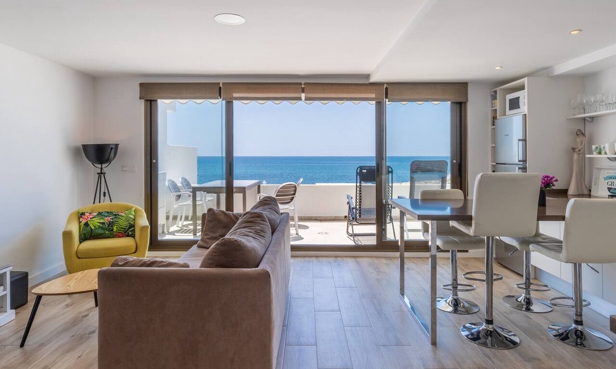 Altea Apartment | Apartment 'Top First Line Altea' with Sea View, Wi-Fi and Air Conditioning