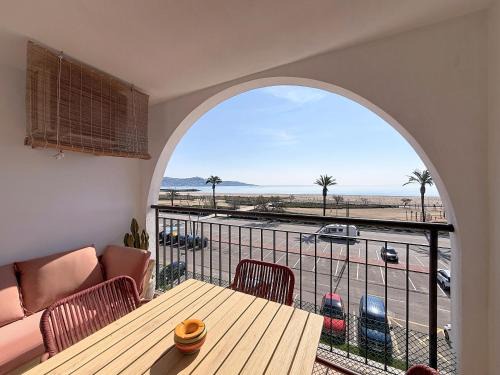 Empuriabrava Apartment | BAHIA I 43 -Estudio cabina - 1era linea - Vista al