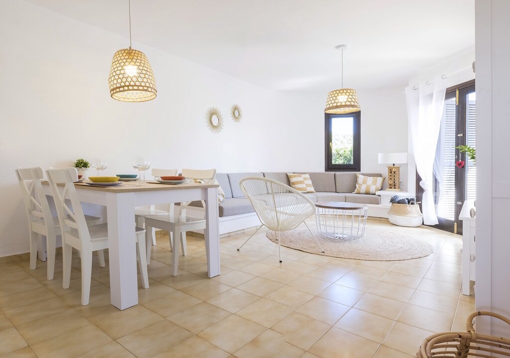 Cales Piques Apartment | Beautiful Apartment Located on a Cove