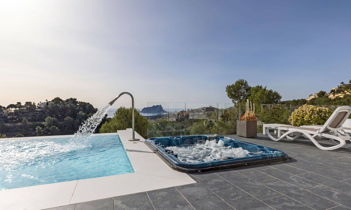 Teulada Villa | Beautiful private villa for 8 guests with WIFI, A/C, hot tub, private pool, TV, patio and parking