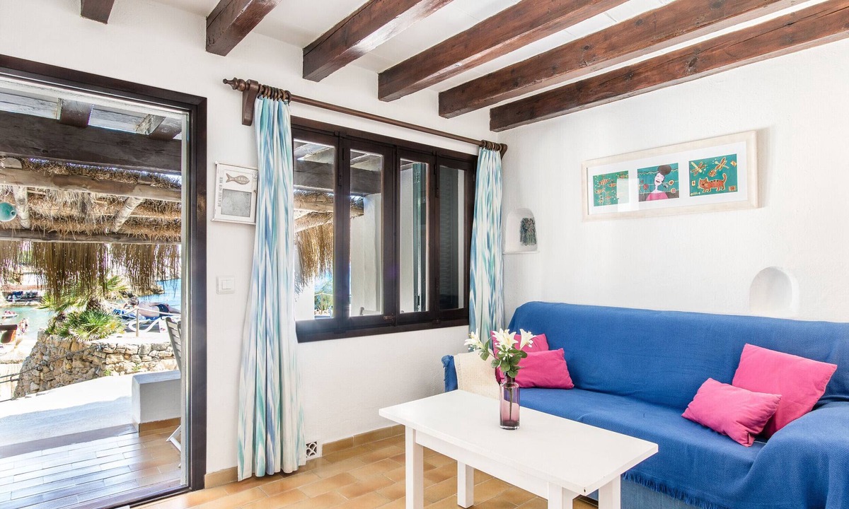 Cala San Vicente Ski Chalet | Blue fisherman house 2 in Pollensa By home villas 360