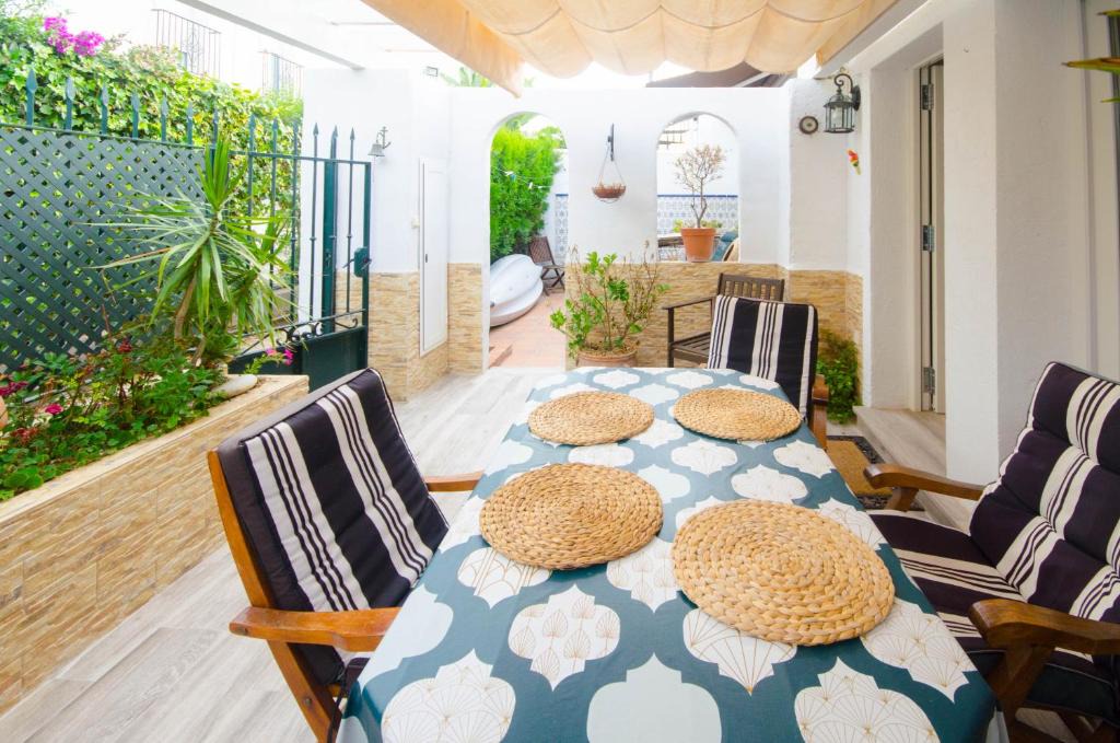 Saladillo-Benamara Apartment | BUNGALOW GUILLERMO- Next to the beach