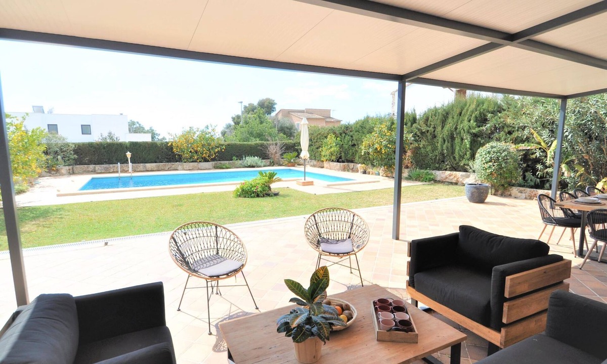 Sa Cabaneta House | CA NA MALEN Hermosa casa para familias con gran piscina, jardín. - WiFi Gratis by Interhome