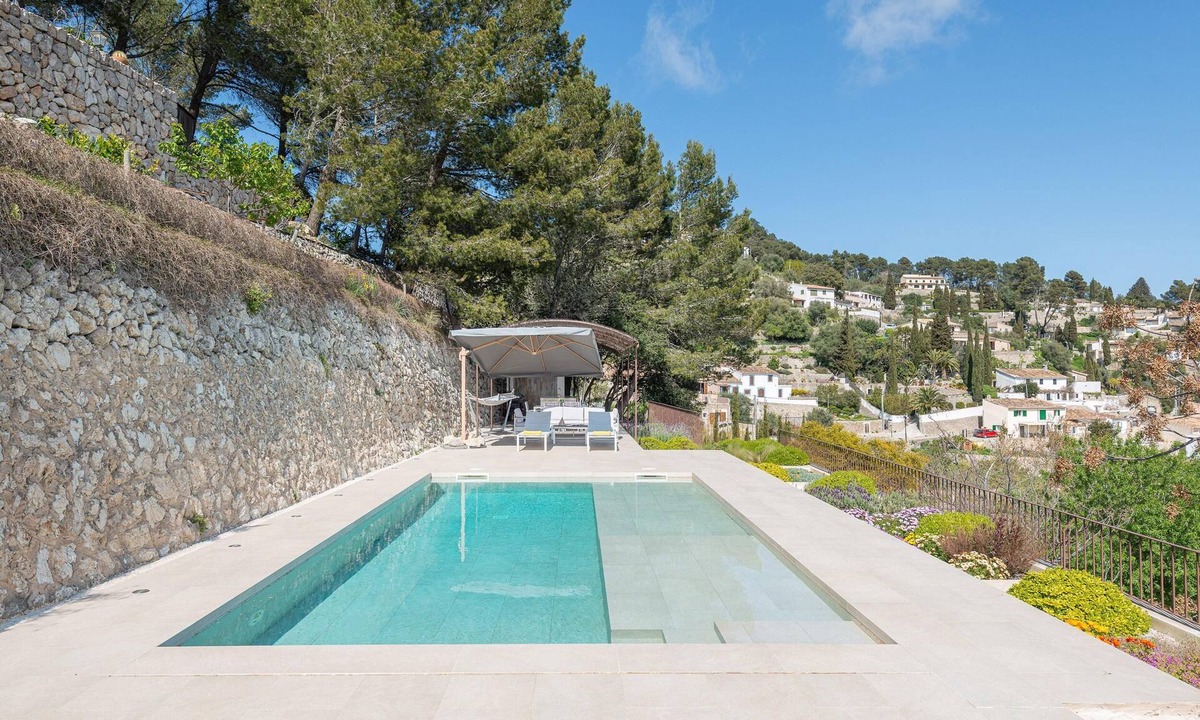 Galilea Villa | CAN CABELLUT - Villa with private pool and mountain views - Free WiFi