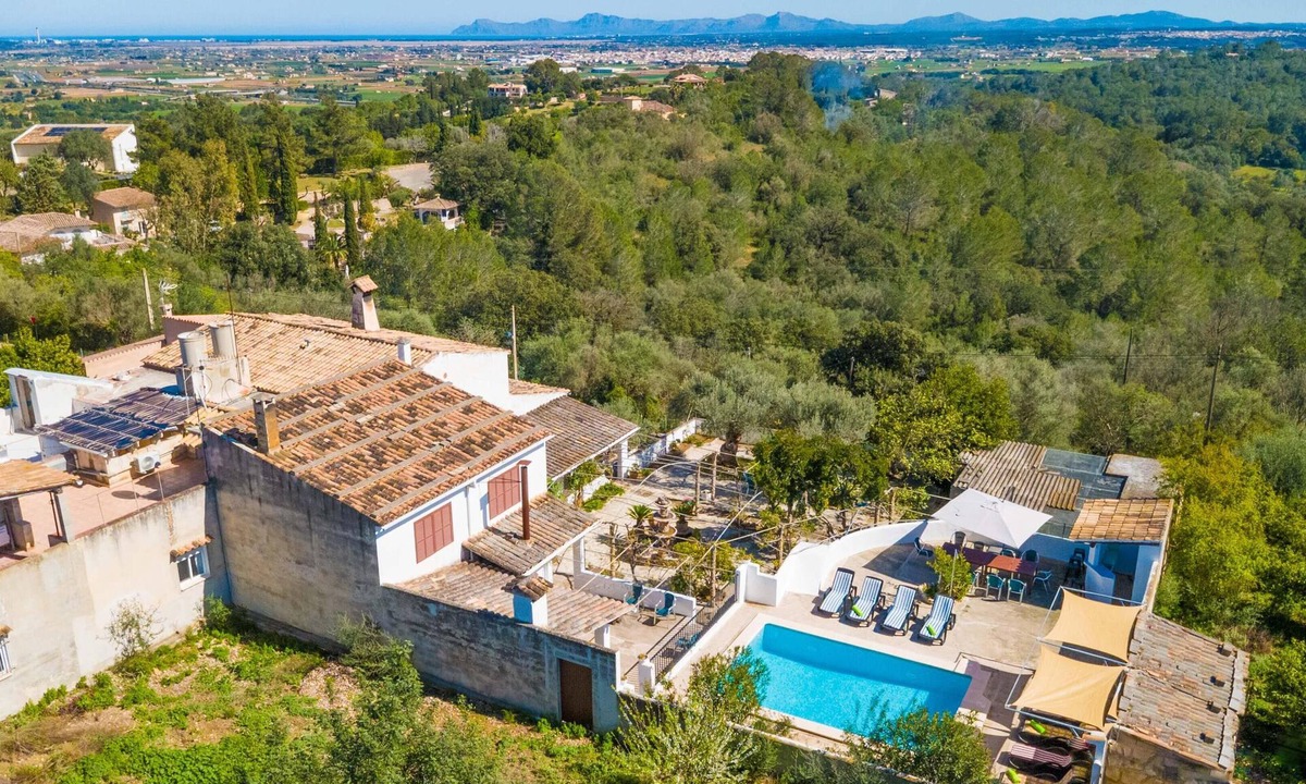 Campanet Villa | CASA CATALINA SAROLA - Village house with a swimming pool in the north of Mallorca