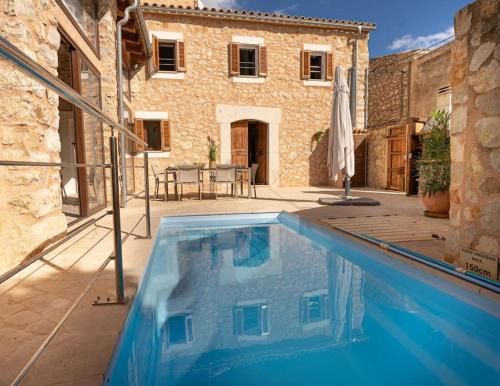 Biniamar House | Casa de pueblo Sa Teulera de Biniamar con piscina