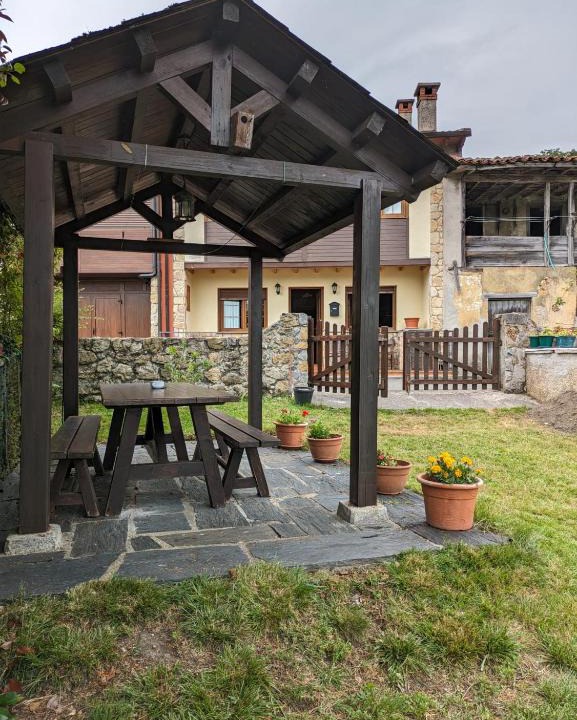 Infiesto House | CASA LUISA Biedes, Piloña