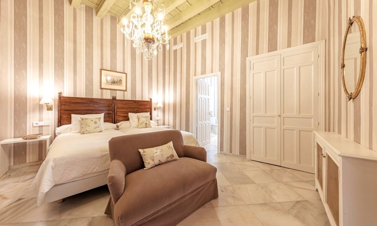 Santa Cruz House | Casa Palacio Vírgenes 7