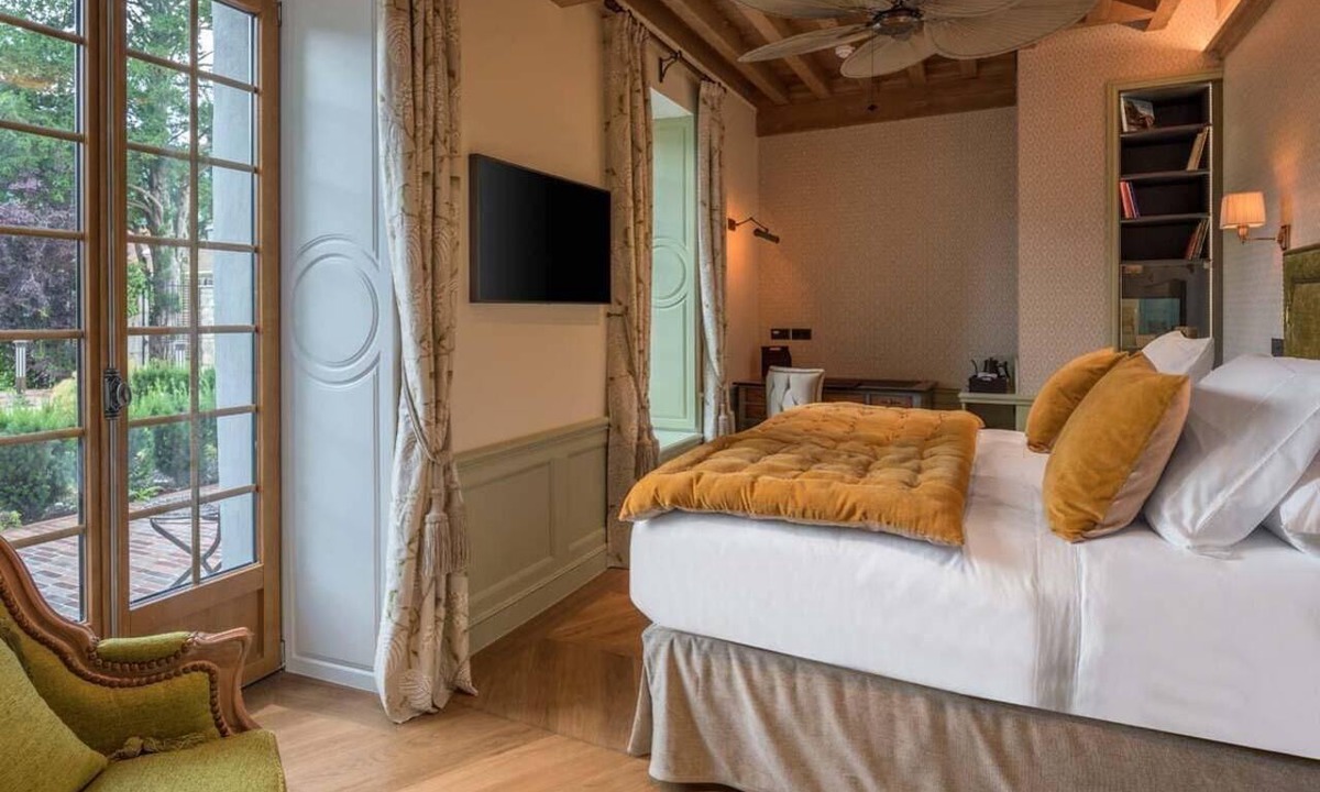 Gresy-sur-Aix Hotel | Château Brachet