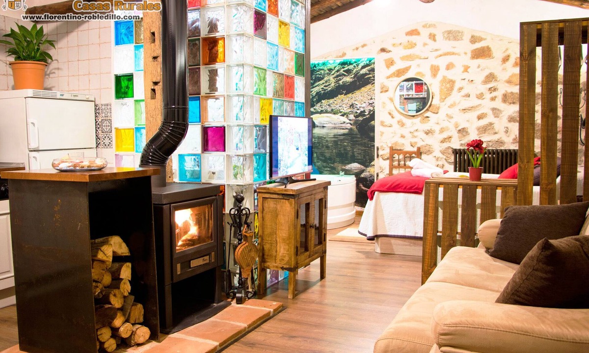 Baterna Cottage | Charming Cottage with JACUZZI and pool close to Ávila - COTTAGE EL CUCO