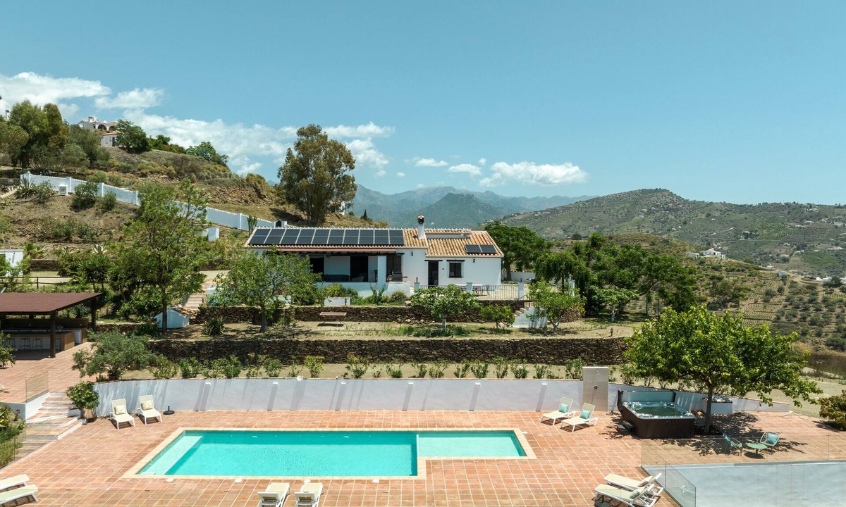 Competa Villa | Country house 'Mojito' with sea view, WLAN and air conditioning