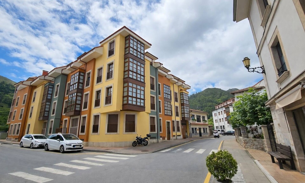 Nueva Apartment | Cuevas del Mar Apartment - Beach Nearby and Garage