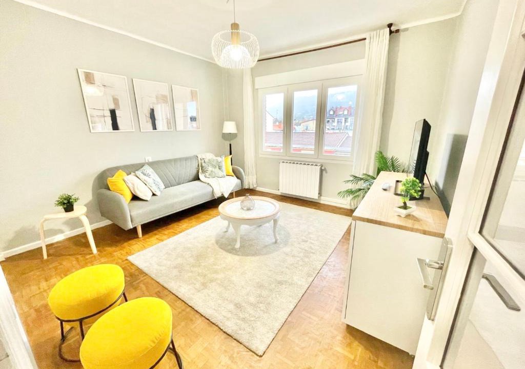 San Lazaro y Otero Apartment | El Llar de Sofía