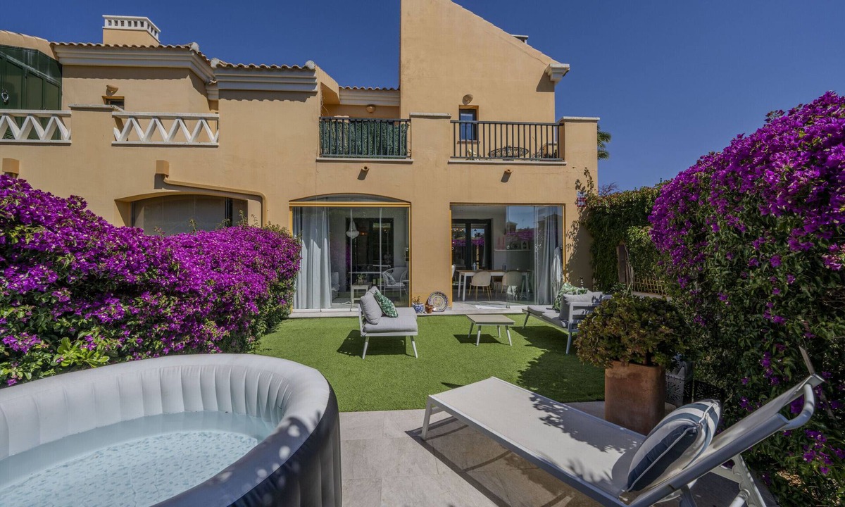 Ayamonte Ski Chalet | El Rincon del Golf I - Isla Canela Golf GRHI8P00