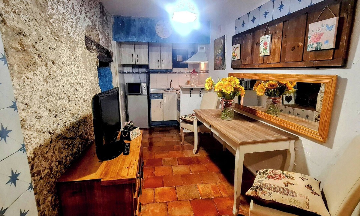 Old Town Apartment | Enchanting City Views in Historic Cuenca Apartment