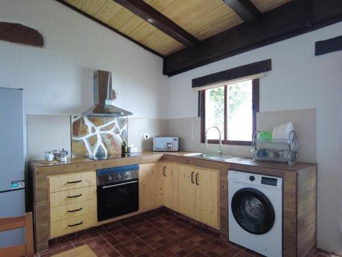 Rio House | Experiencia rural en Anaga by CABANA Rentals