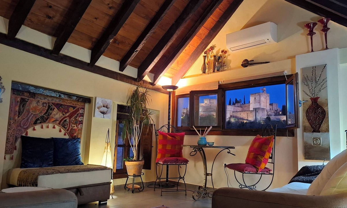 Albaicin Apartment | Full Views of the Alhambra | Spacious Attic Penthouse with Terrace