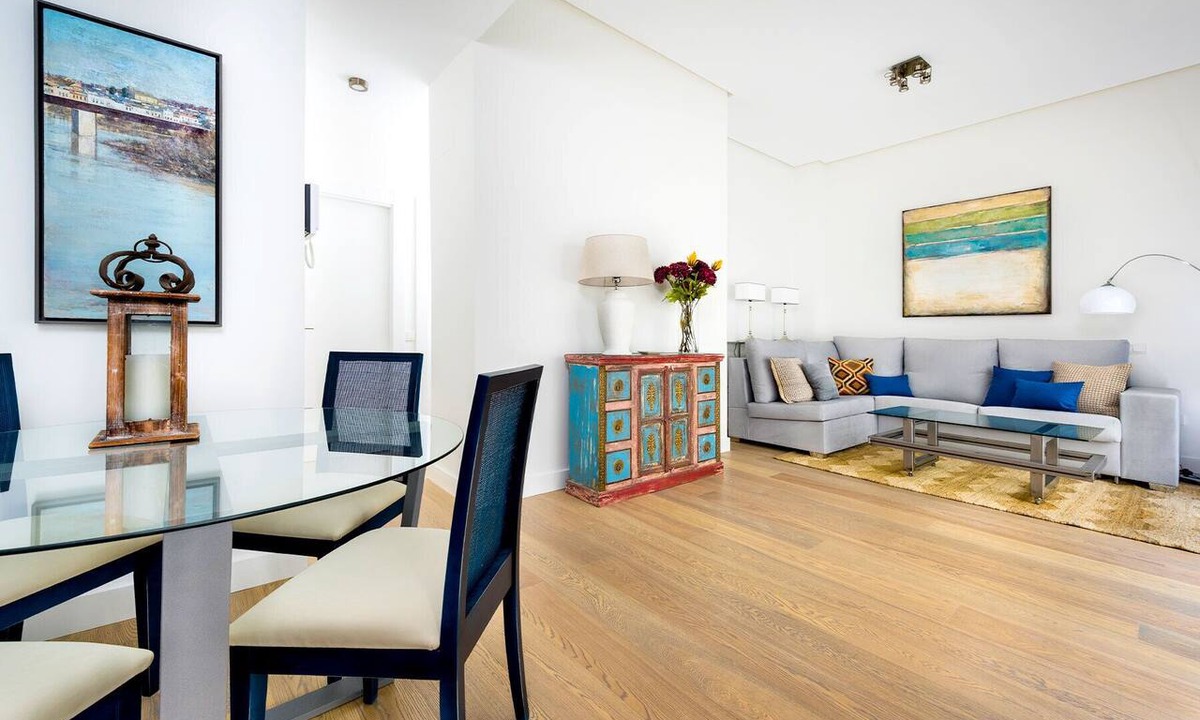 Santa Cruz Apartment | Genteel Home Mateos Gago II