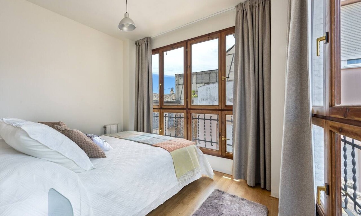 Central District Apartment | Genteel Home Piedra Santa