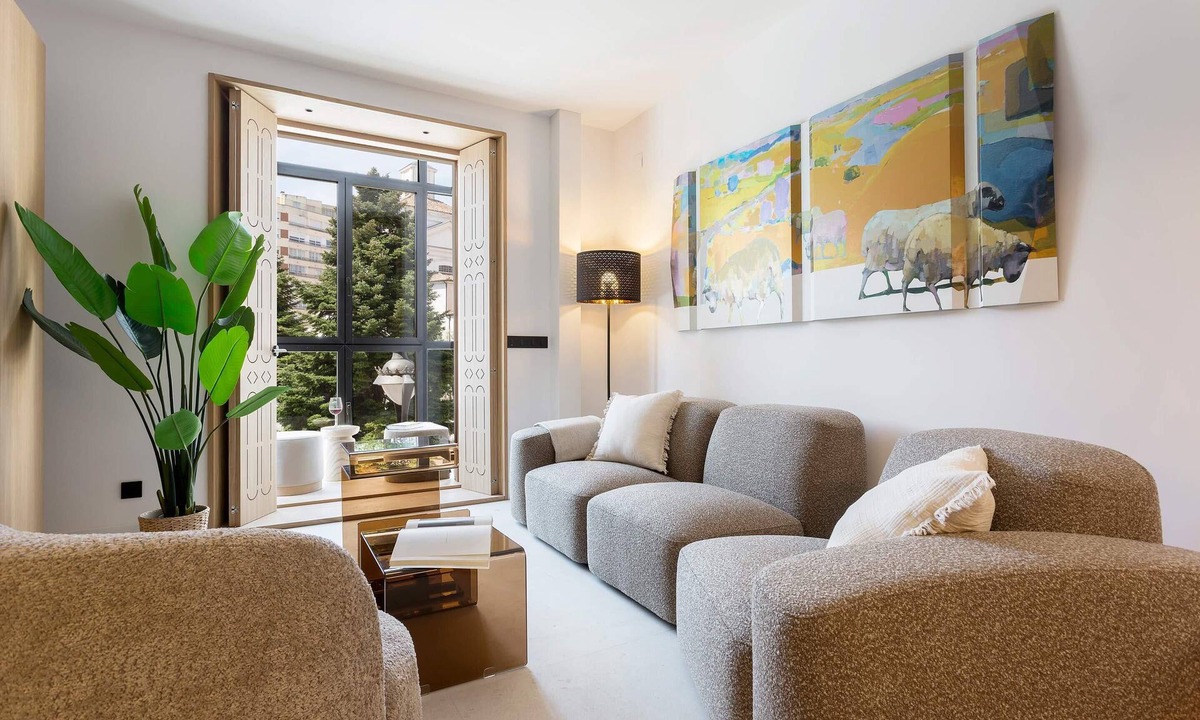 Valladolid City Centre Apartment | Genteel Home Solanilla II