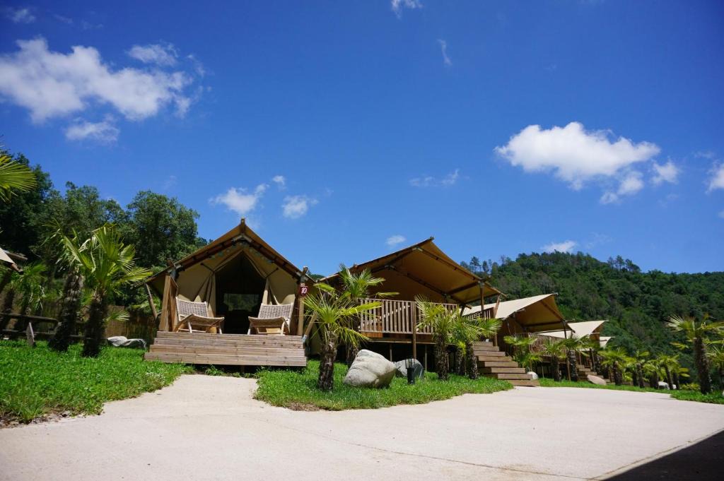 Sant Gregori Cabin | Glamping Can Bora Lodges