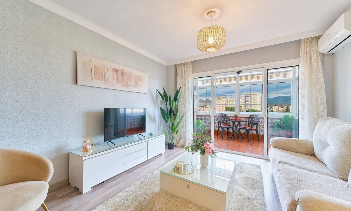 Palma-Palmilla Apartment | Gran Terraza Privada · 3 Hab · Hasta 6 Huéspedes