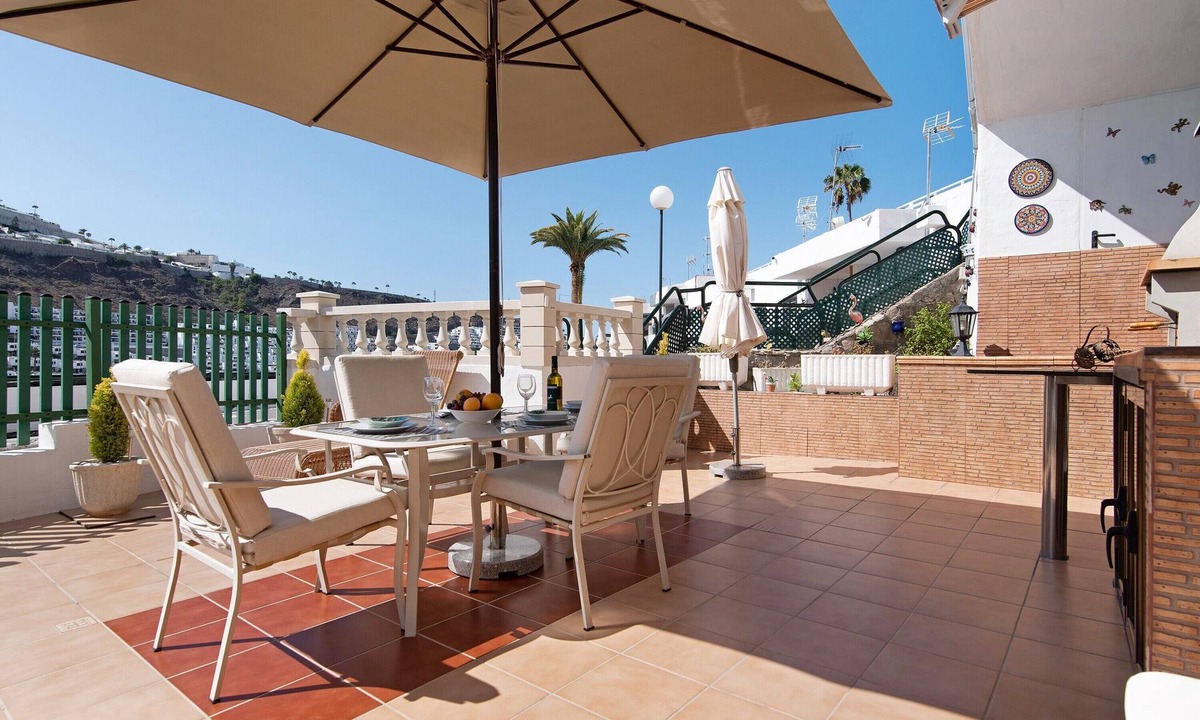 Puerto Rico Apartment | Holiday Apartment "Jolly Suite Puertorico Beach" with Shared Pool, 2 Private Terraces & Wi-Fi
