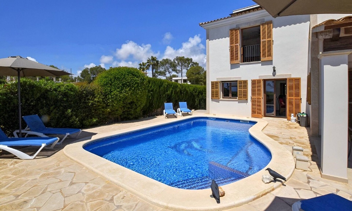 Santanyi House | Holiday Home 'Amarador' with Private Pool, Wi-Fi and Air Conditioning