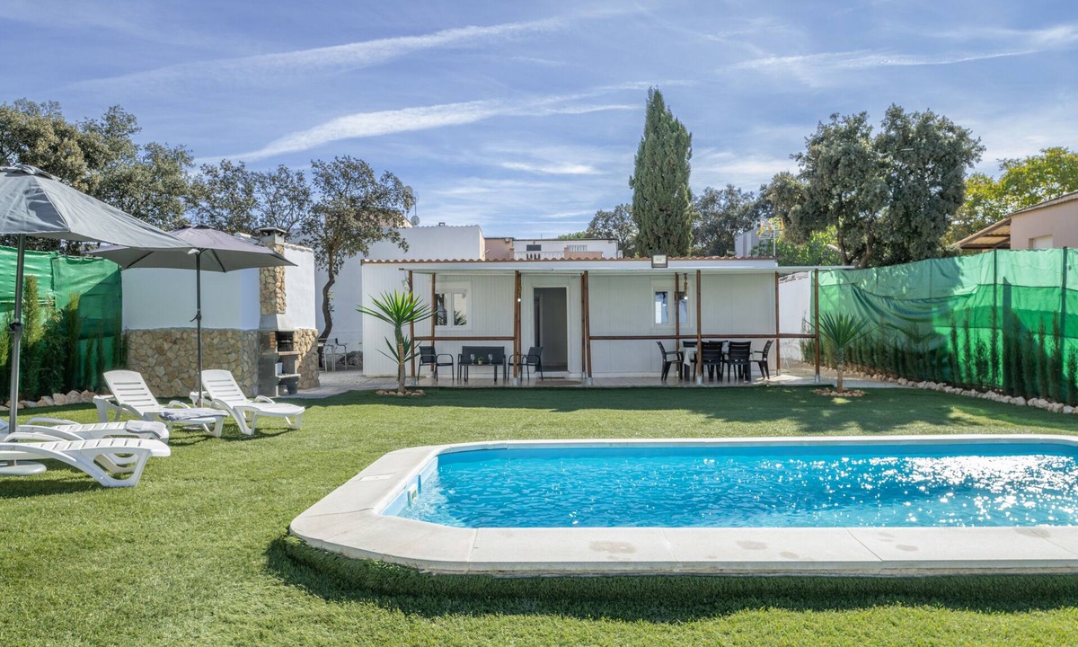Ronda House | Holiday Home 'El Encanto De Ronda' with Mountain View, Private Pool and Wi-Fi