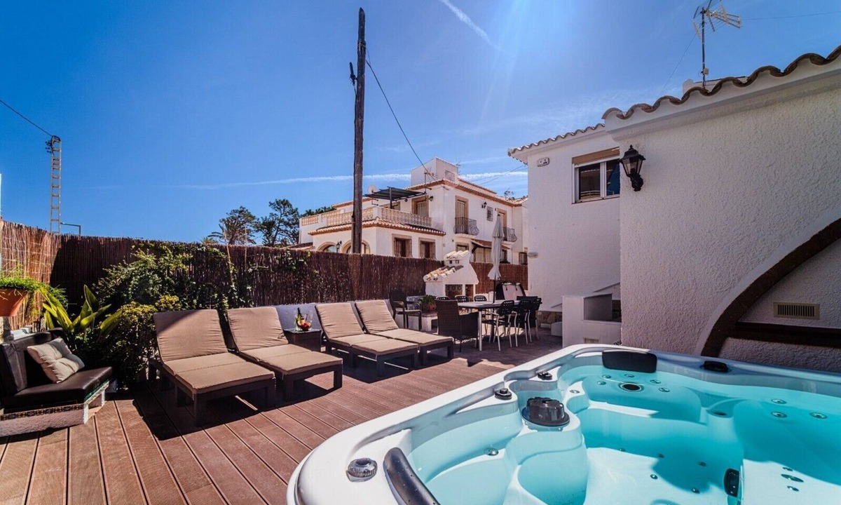 Javea House | Holiday Home 'Jávea - Just Steps from the Sea' with Private Terrace, Wi-Fi & AC