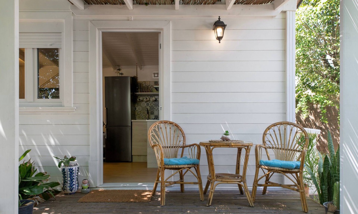 Zahora House | Holiday Home 'Tiny House La Loma' with Private Terrace and Private Garden