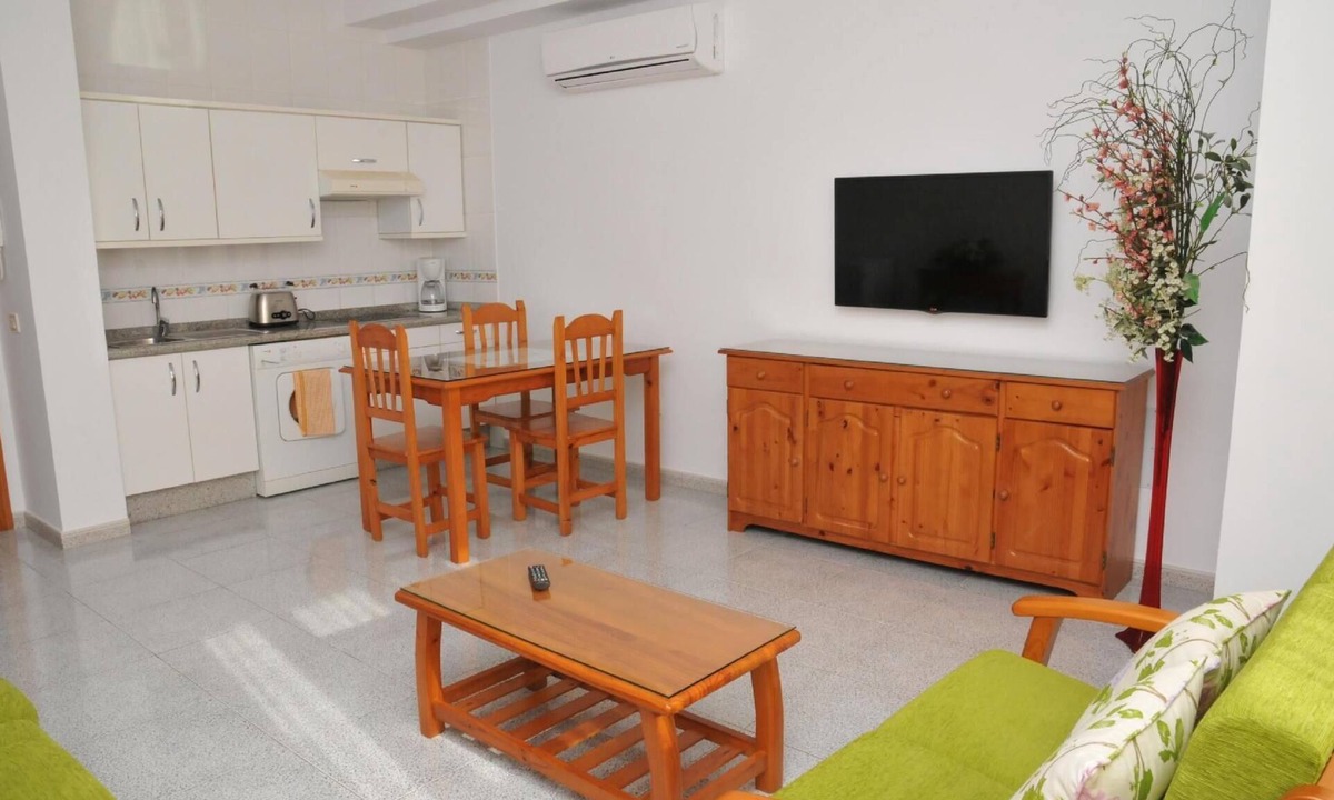 Vecindario House | Holiday house Vecindario for 2 - 4 persons with 1 bedroom - Holiday apartment in one or multi-family