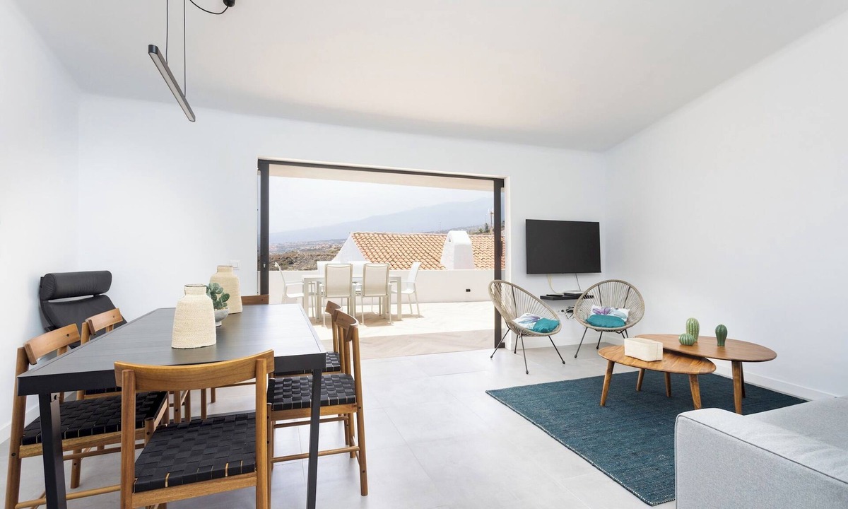 Las Caletillas Ski Chalet | Home2Book Coastal Chic Apt, Huge Private Terrace
