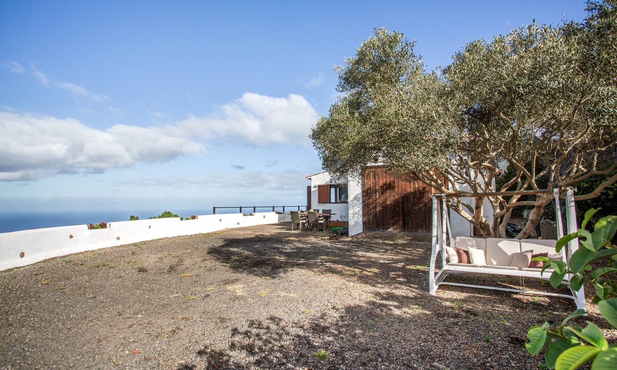 San Juan de la Rambla House | Horizons to Teide and the Ocean