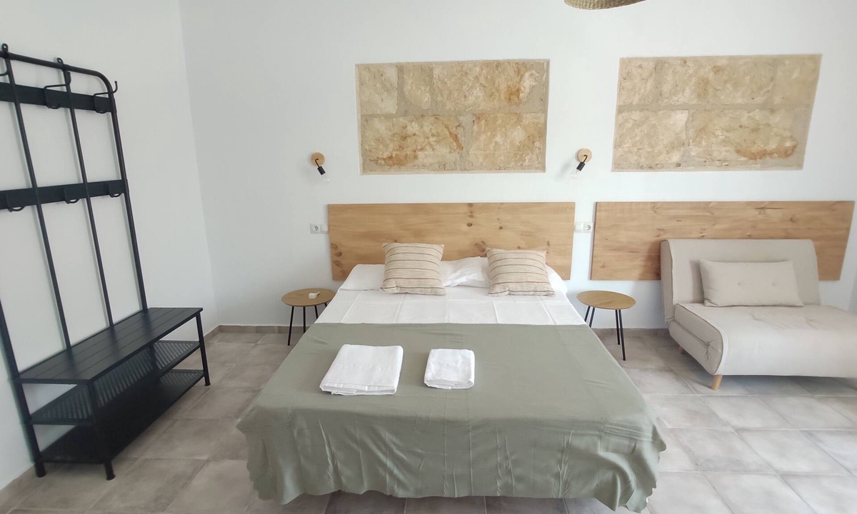 Alcudia Hostel | Hostal Alma