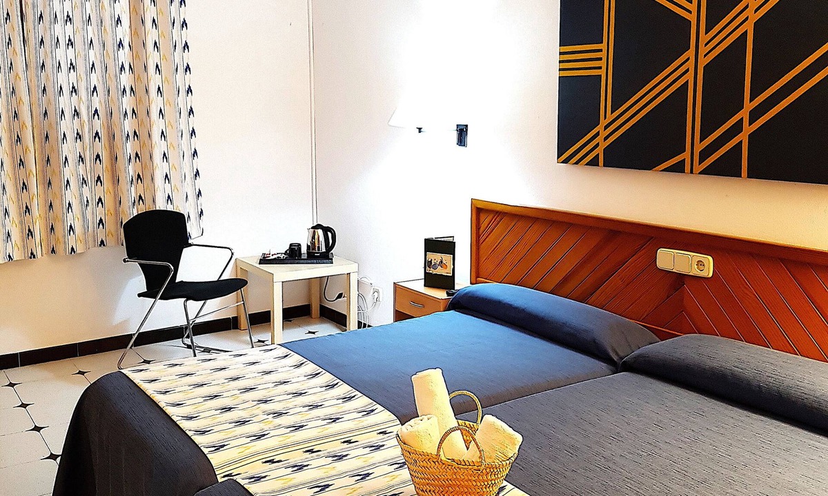 Alaro Hostel | Hostal Ca'n Tiu