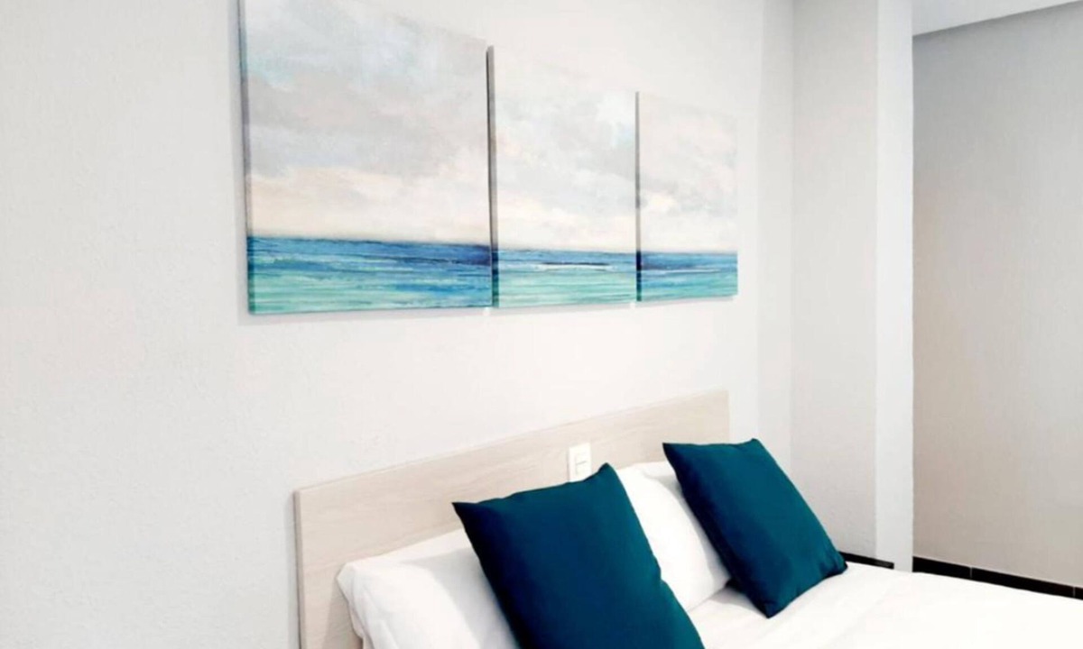 Labradores Hostel | Hostal Lucía by gaiarooms