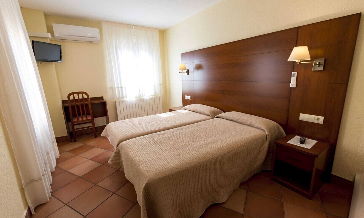 Masueco Hostel | Hostal Restaurante Santa Cruz