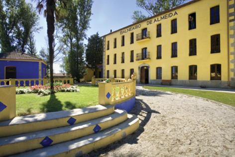 Almeida House | Hotel Balneario Almeida Dama Verde