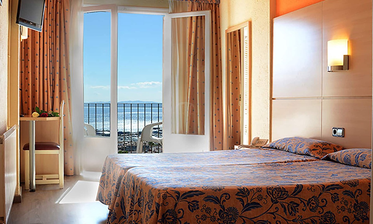 Roses Town Center Hotel | Hotel Grecs